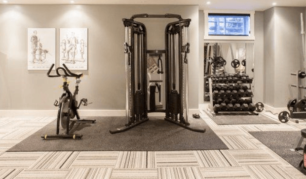 Indoor gym flooring options 2025
